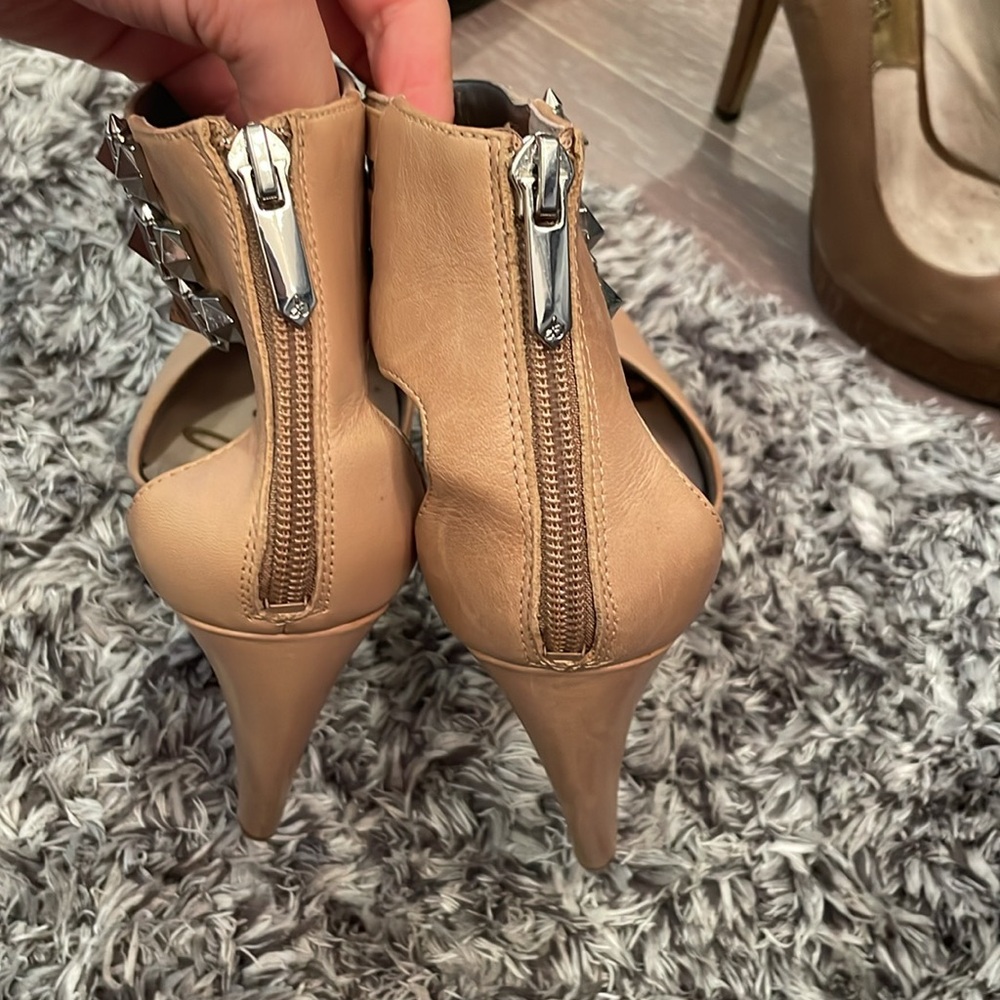 Sam Edelman Heels - Picture 3 of 5